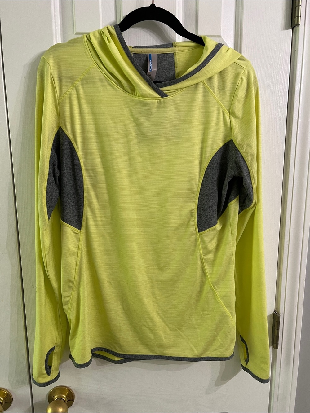 Mondetta Neon Yellow & Gray Hooded Performance Pullover